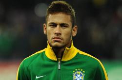 开云体育APP下载-风暴眼与精密仪器，阿什拉夫的三重奏如何为勒沃库森铺就秩序之路