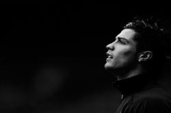 开云体育在线-他不是魔术师，是破魔人，爱德华兹在终极硬仗中雕刻传奇