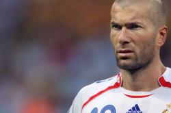 开云下载-旧王谢幕，新神登基，当威廉姆斯用最后的倔强，为诺里斯写下破纪录的序章