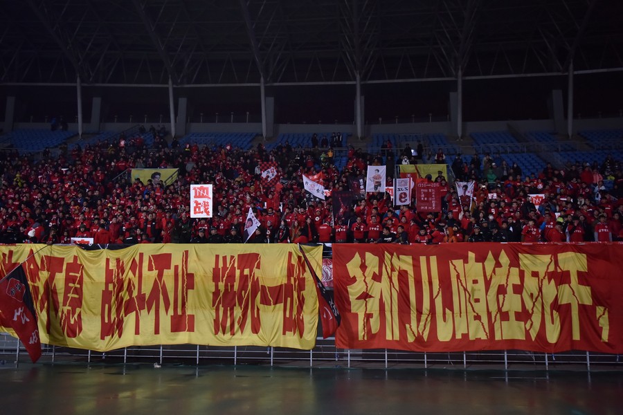 苏宁主场取胜，球队士气高昂