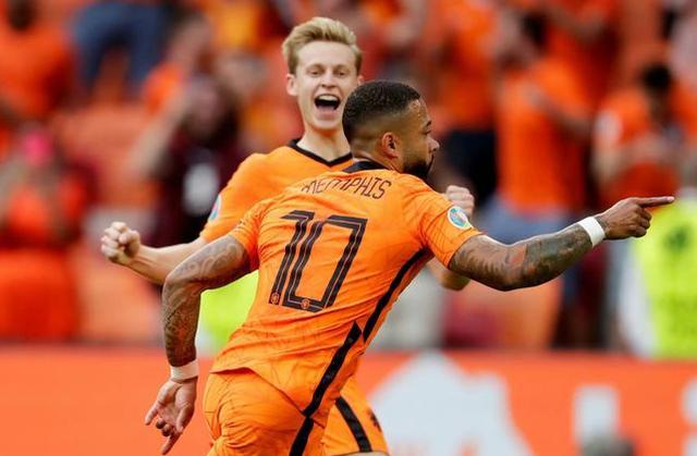 荷兰折桂北马其顿，实现连胜