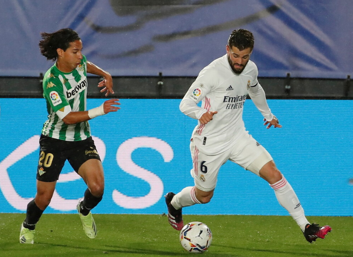 拉斯罗萨斯主场大失一场，形势紧急