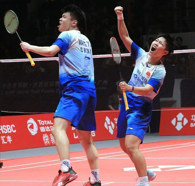 丹麦队力克法国队，黄鸭组合关键制胜