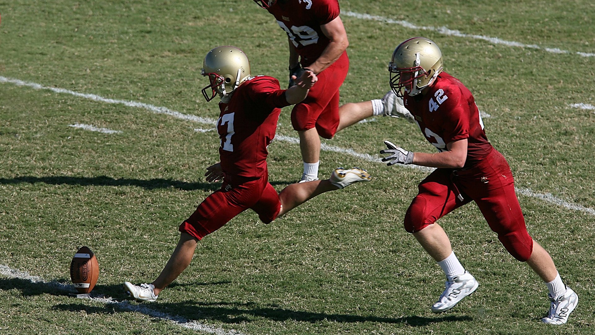 看着我，这不再是你熟悉的保罗·乔治