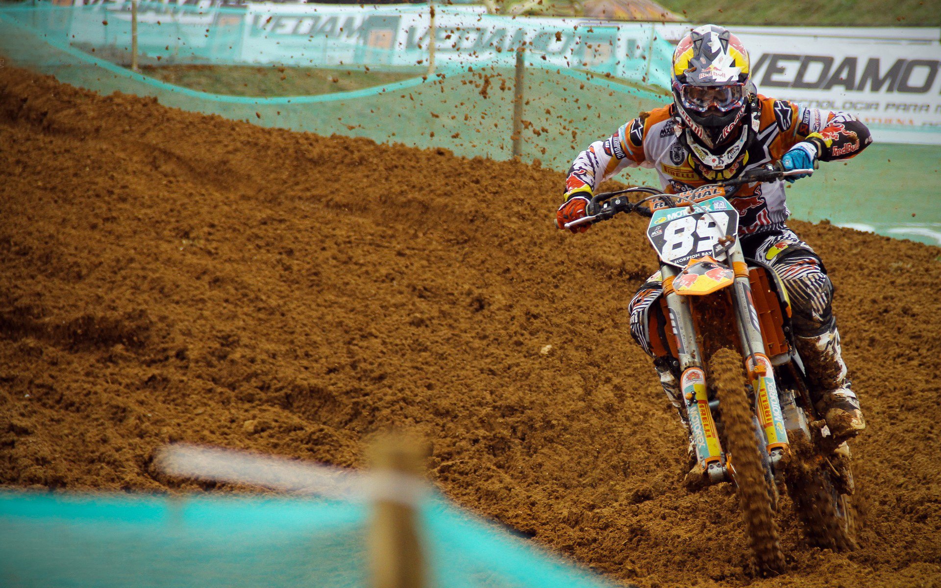 冰火淬钢骨，罗德里欧冠史诗夜，拜仁决胜局惊险带走冰岛