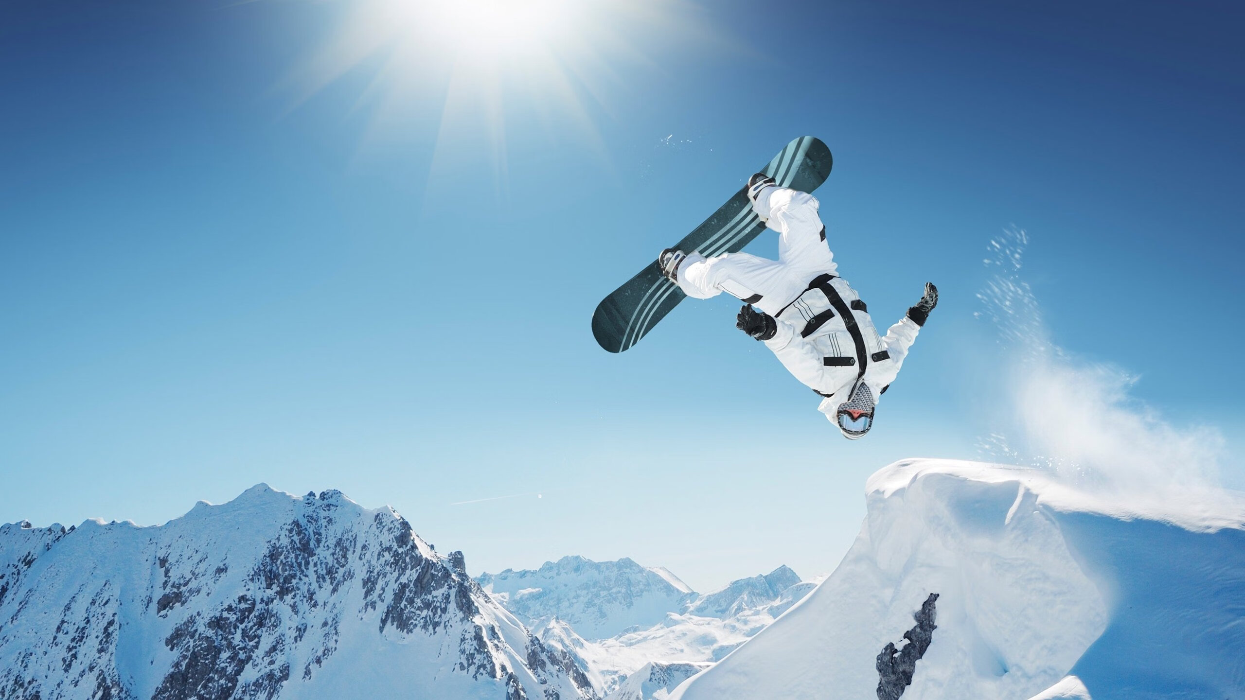 孤岛与风暴,贝恩的绝唱与掘金的完美压制