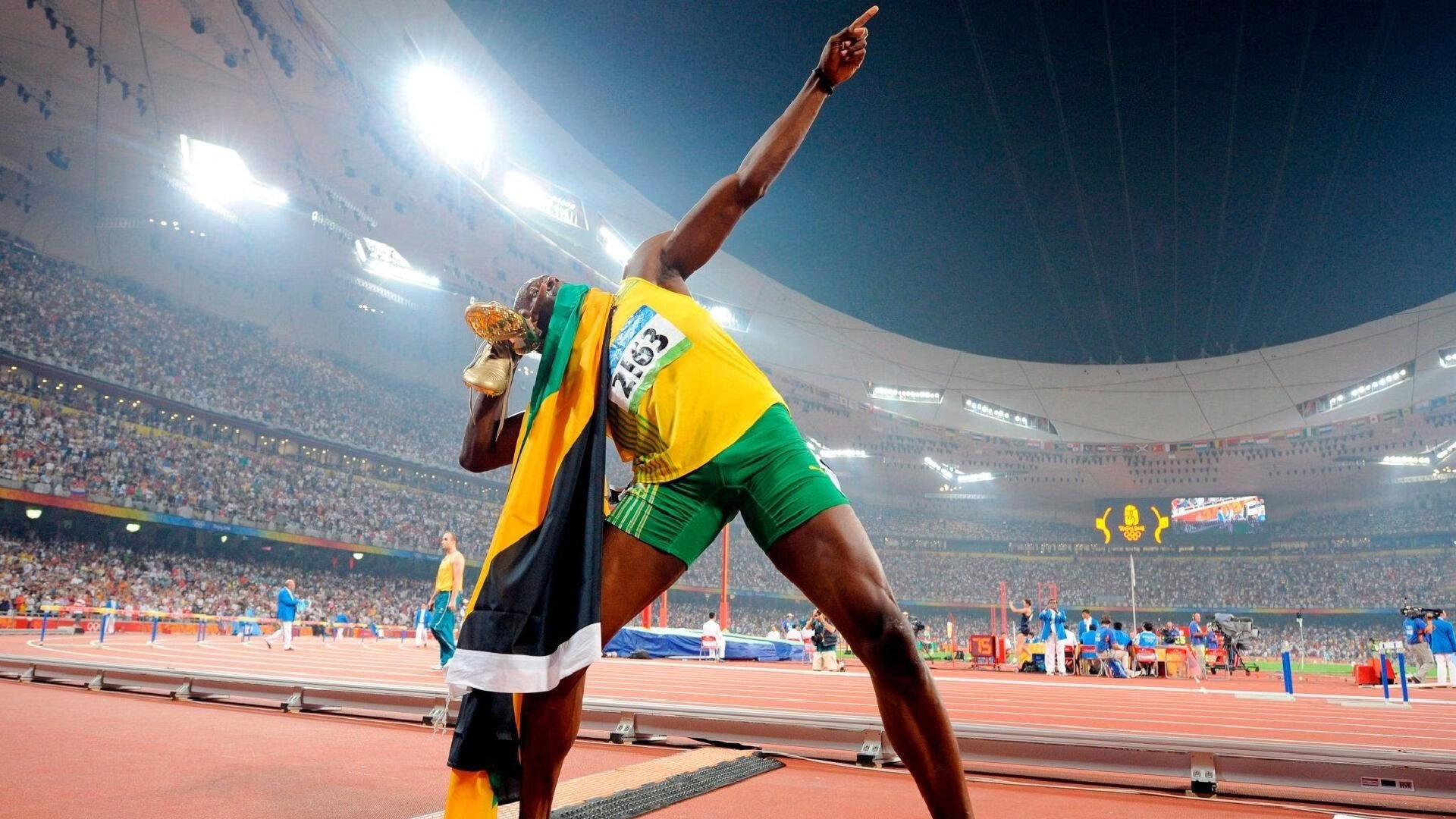 暗夜中的唯一光柱,贝恩奥运周期关键战接管比赛,广东爆冷上海背后的篮球哲学